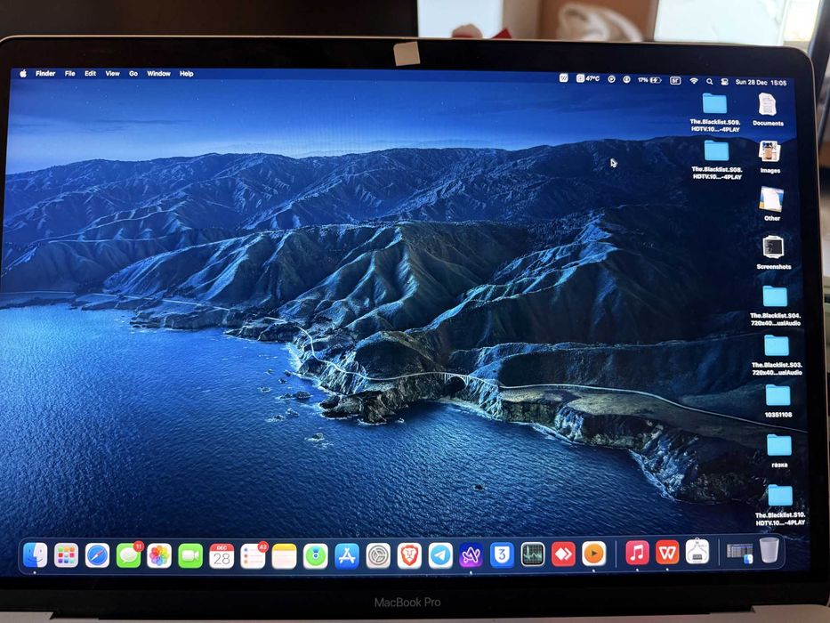 Custom MacBook Pro 15 Mid 2017 Touchbar Silver