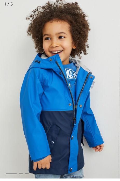 Продается куртка дл мальчина 8 лет