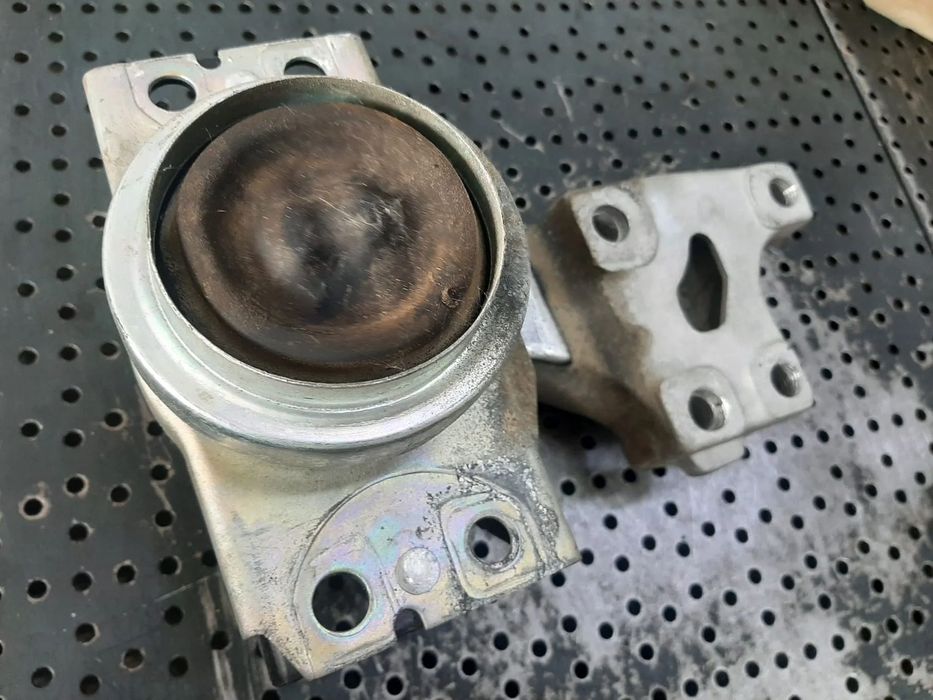 suport tampon motor  2.0 hdi rhr peugeot 307  l10180001204763