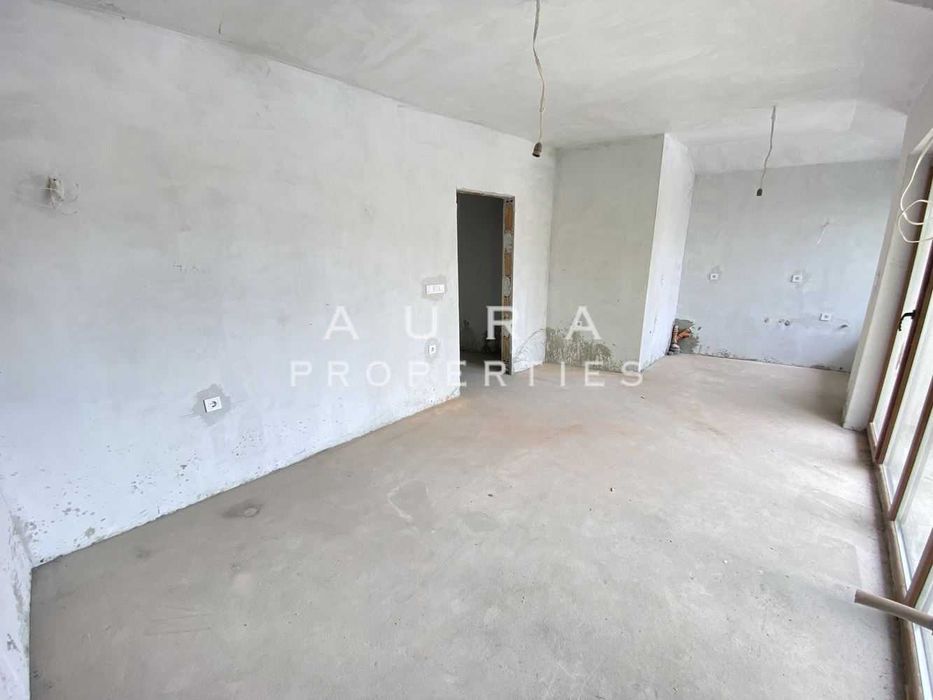 Продава се Тристаен апартамент в Разград, Варош - 86 кв.м за 1003 €/кв.м - Снимка #11