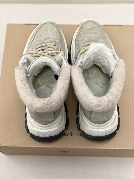 Ботинки зимние бежевые