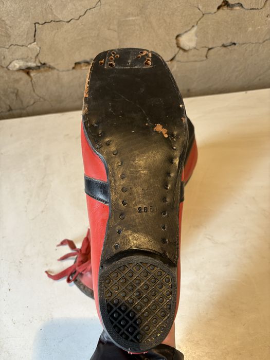 Продам ботинки лыжные