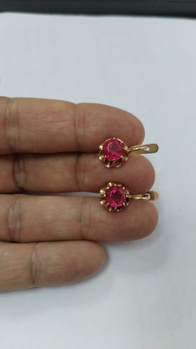 Золотые серьги перстень