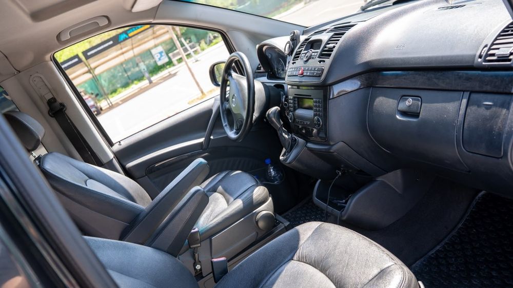 Срочно Mercedes Viano продает