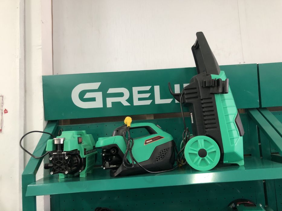 Mashina yuvish uchun karcher