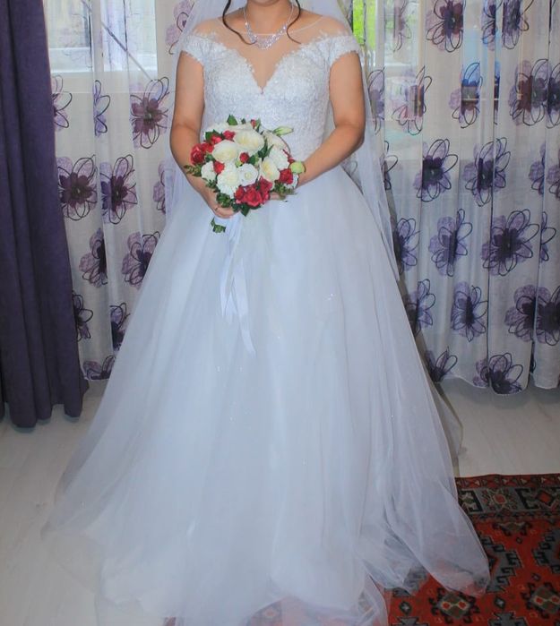 Продается свадебное платье