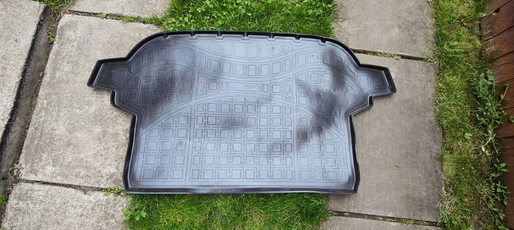 Vand tavita portbagaj Subaru Forester IV