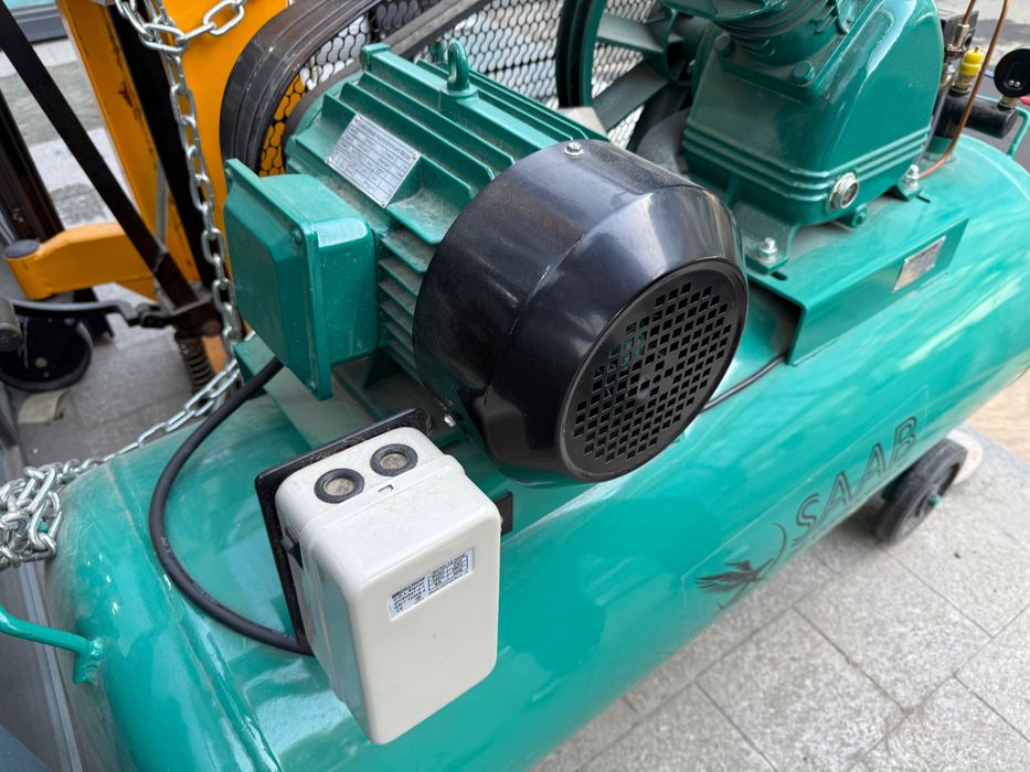 Воздушный компрессор 200 л SAAB (SG-2090)