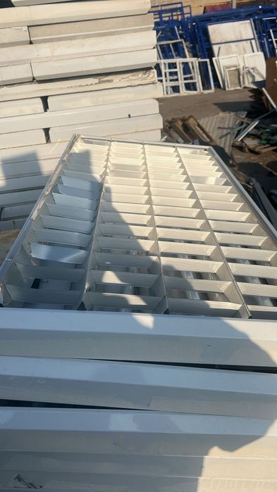 Продам светильник