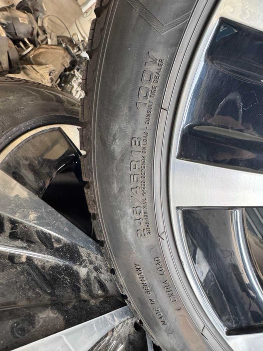 Оригинални джанти с гуми 245/45R18