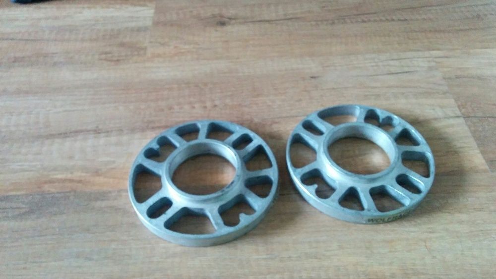 Фланци 5х100 5х112 5x120 4х100 bmw vw audi subaru Renault opel болтове