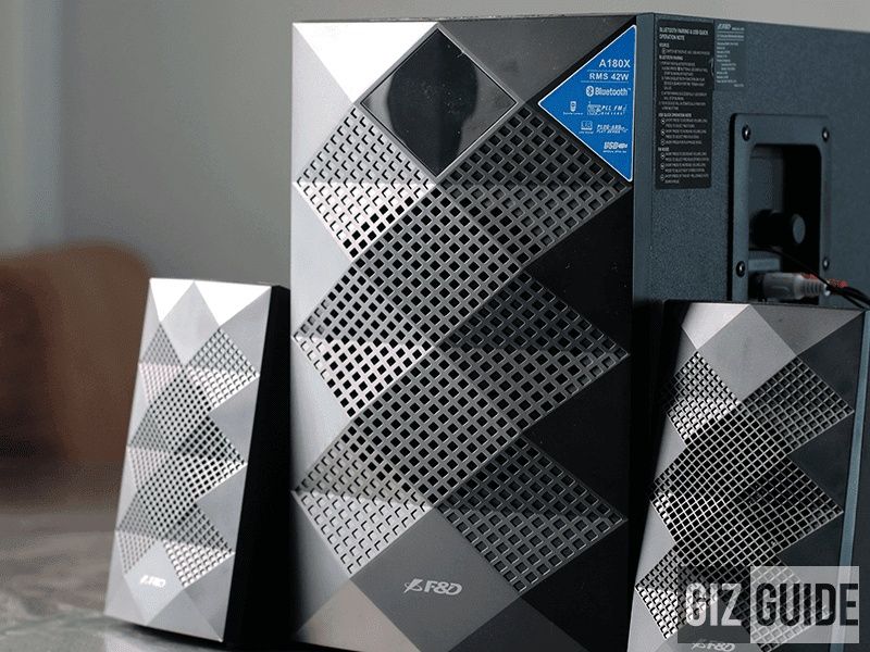 F&D 2.1 blutus usb fleshka aux bor hammasi ishlaydi ideal holatda