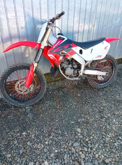 Honda cr 125 cros