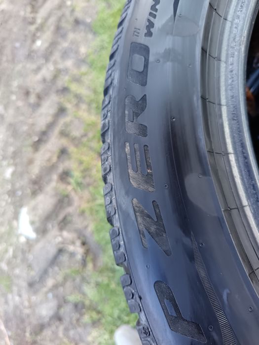 Зимни гуми PIRELLI   P-ZERO