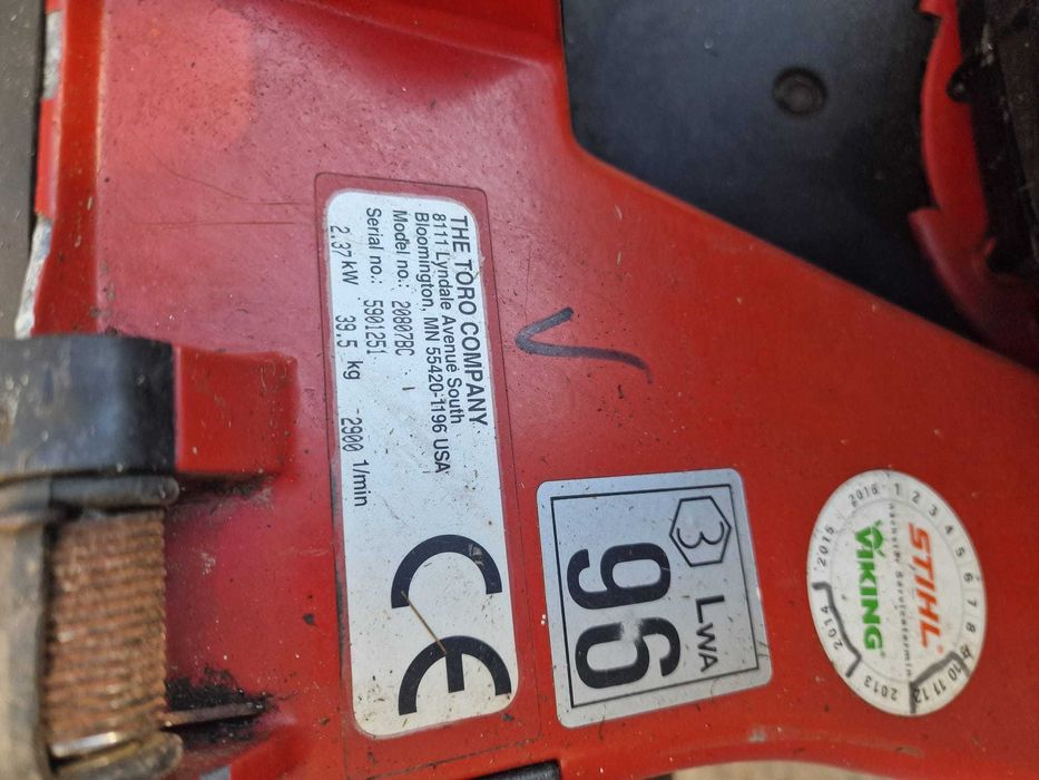 Masina de tuns iarba gazon TORO cu TRACTIUNE Variabila -benzina BRIGGS
