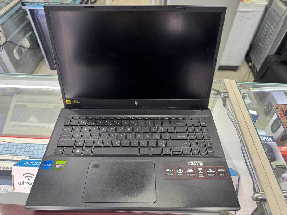 Acer Nitro V15 Igravoy noutbuk