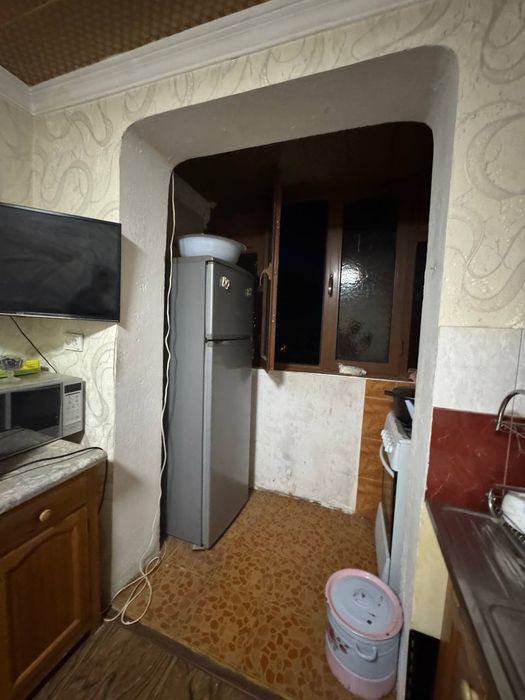 Срочно сдаётся в аренду 2 комнатная квартира на 5 этаже 5тажного дома