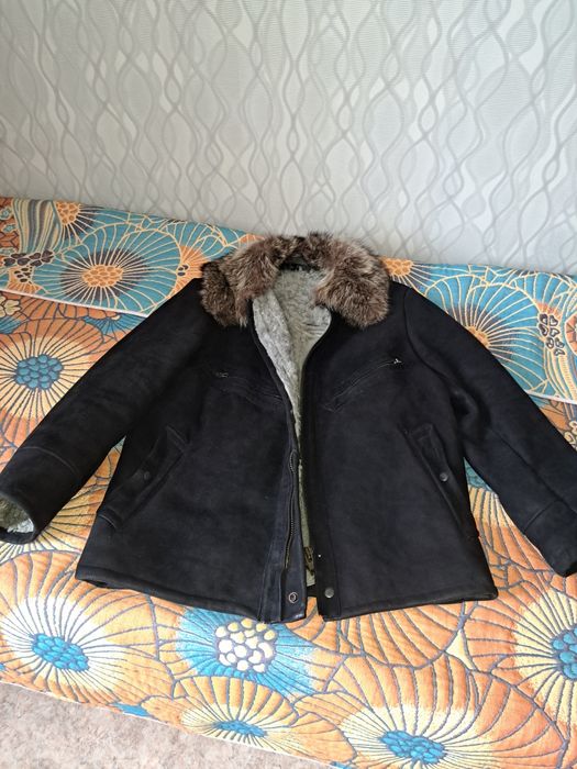 Продам мужскую куртку