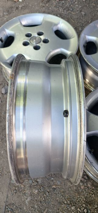 Комплект оригинальных дисков R17. Toyota. Highlander