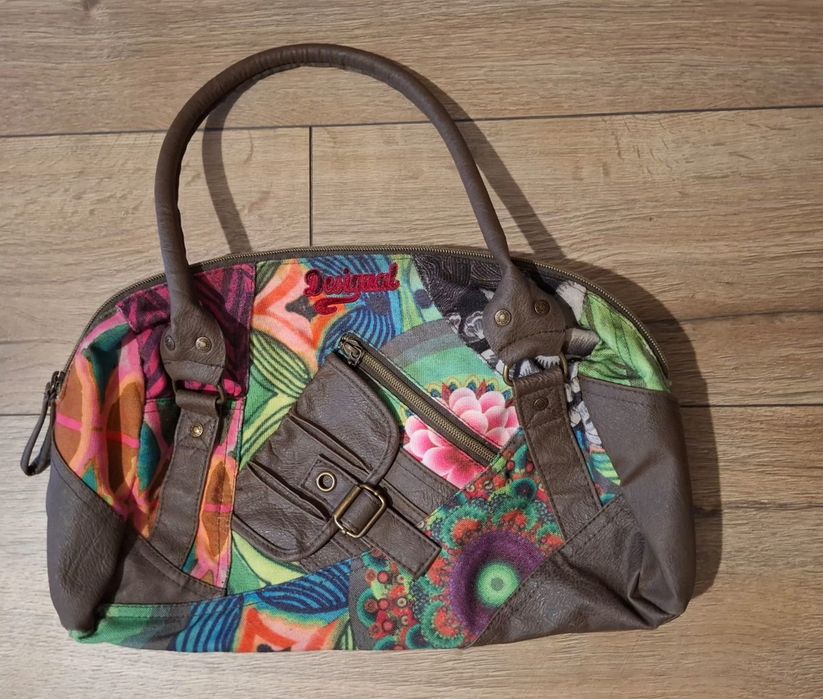 Geanta Desigual , impecabila