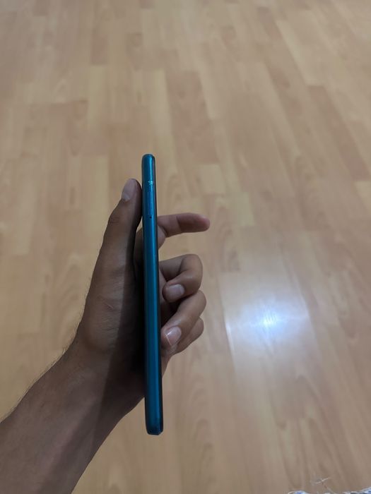 Xiaomi Redmi 9 срочно продам