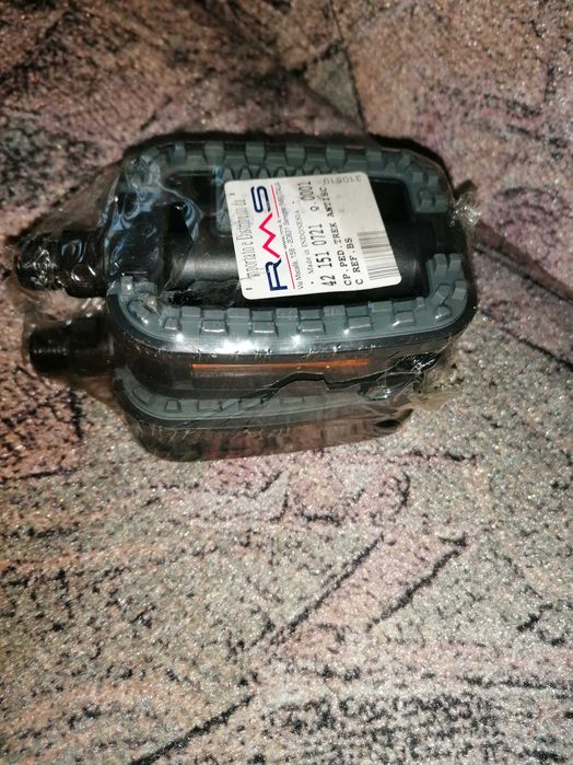 Șa, pedale și roata 26" Shurmann