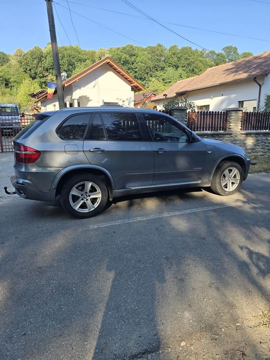 BMW x 5 an 2010 e