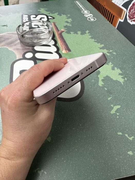 Schimb iphone 13 cu laptop gaming