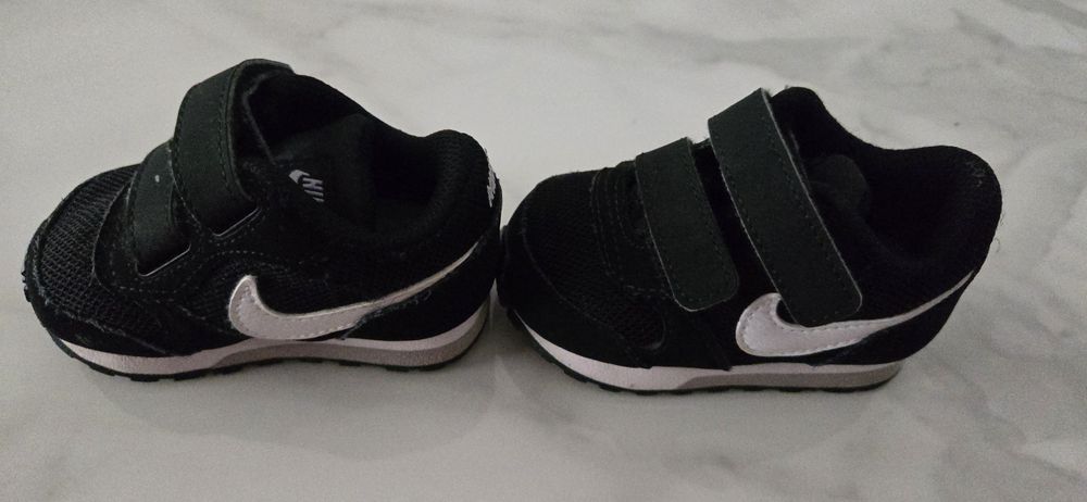 Adidasi Nike bebe nr 18.5