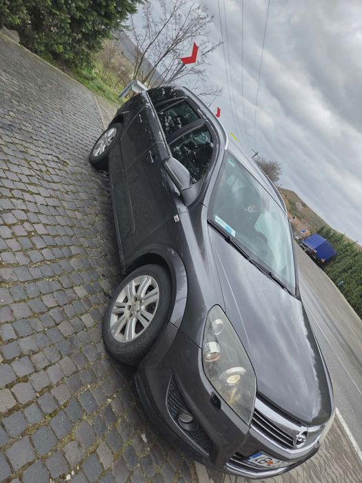 Opel Astra H Caravan