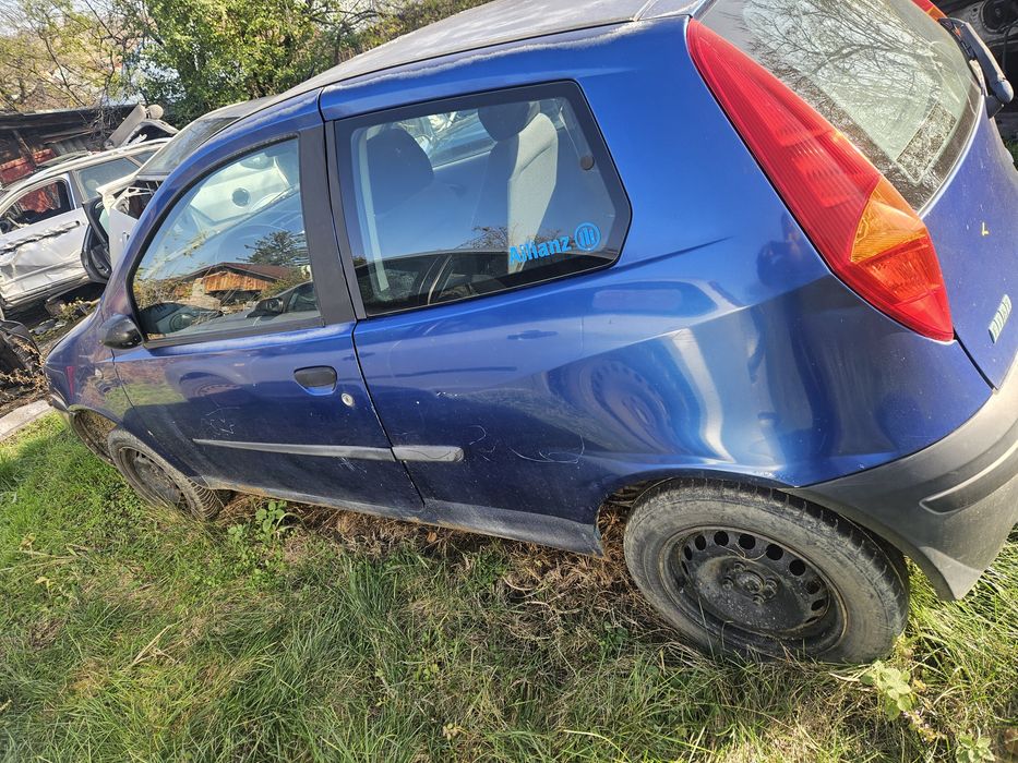 Dezmembrez fiat punto 1,2 benzina fab 2002