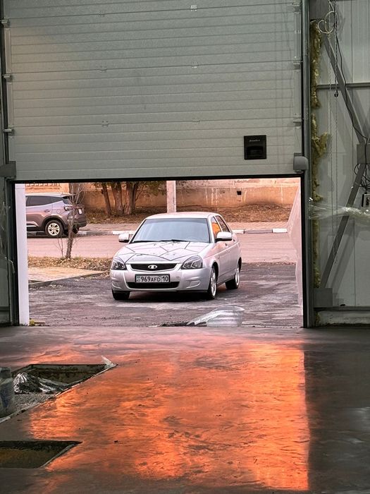 Продам Приору хэтчбек