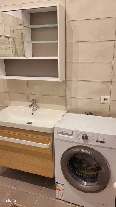 BLOC NOU - Universitate | Decomandat | Pet | AC | Metrou