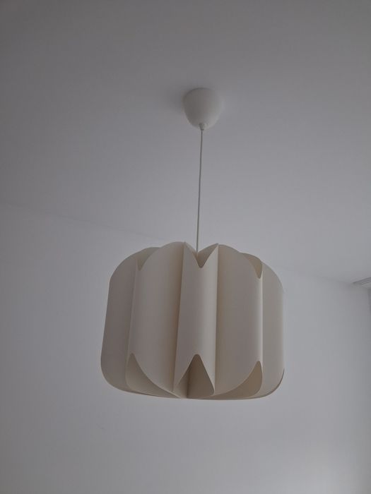 Lustra IKEA alba