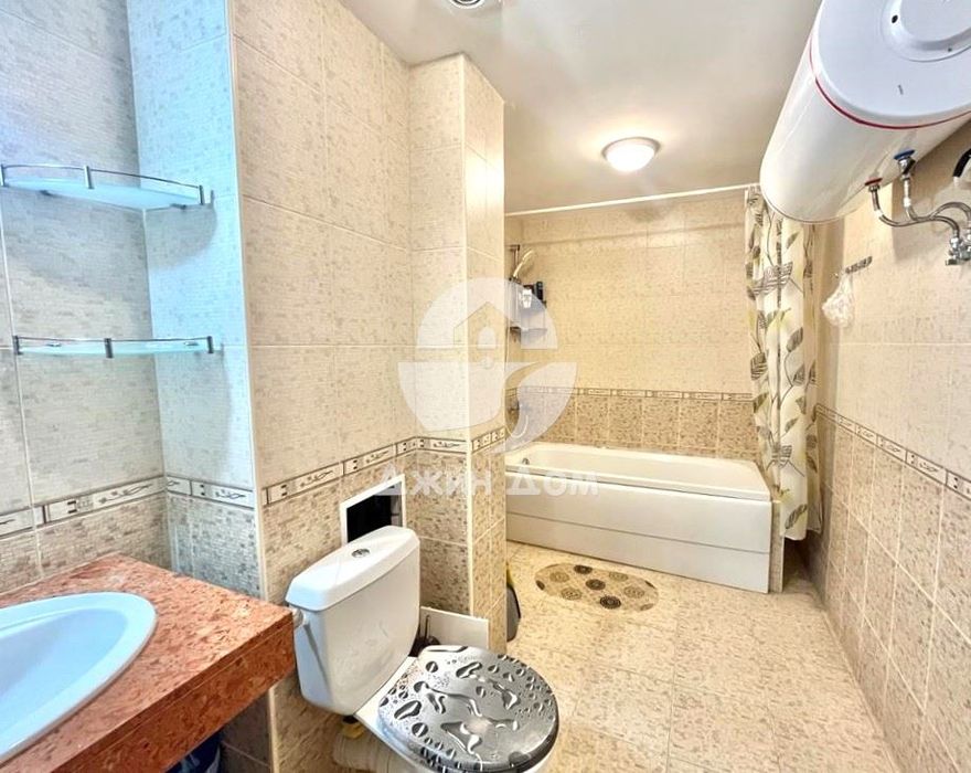 Продава се Двустаен апартамент в к.к. Слънчев бряг - 85 кв.м за 1020 €/кв.м - Снимка #4