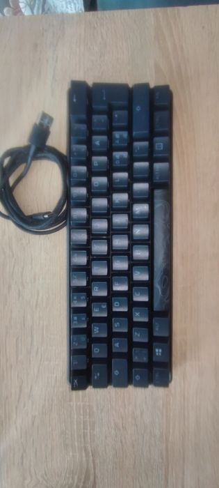 Vand tastatura HyperX Alloy Origins 60