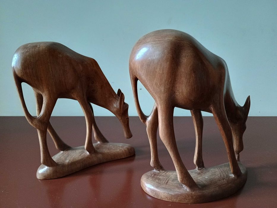 ПРОМОЦИОНАЛНА ЦЕНА Старинна скулптура от тиково дърво ръчна работа