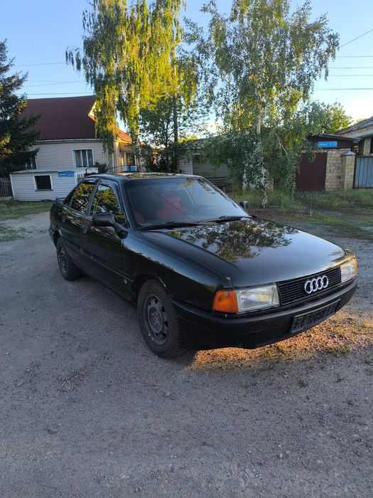Ауди 80 в хорошем состоянии