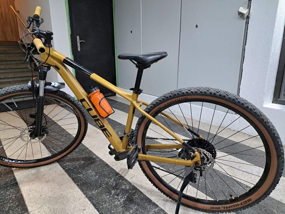 Cube AIM EX 29", рамка М колело
