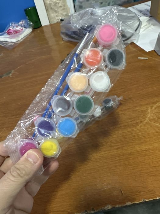 Краски акварельные