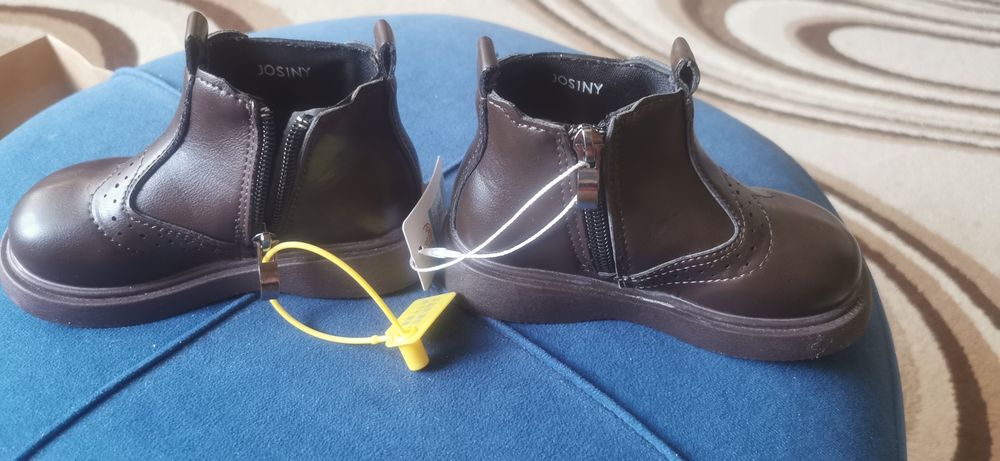 Новые детские ботинки демисезон