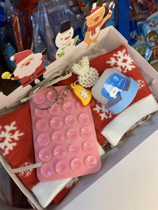 Новогодние подарки от 1200