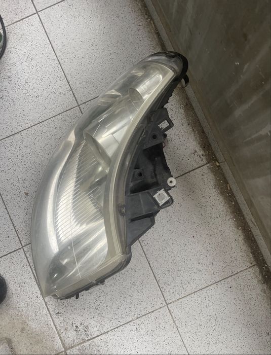 Фар Fiat Ducato Citroen Jumper Peugeot Boxer