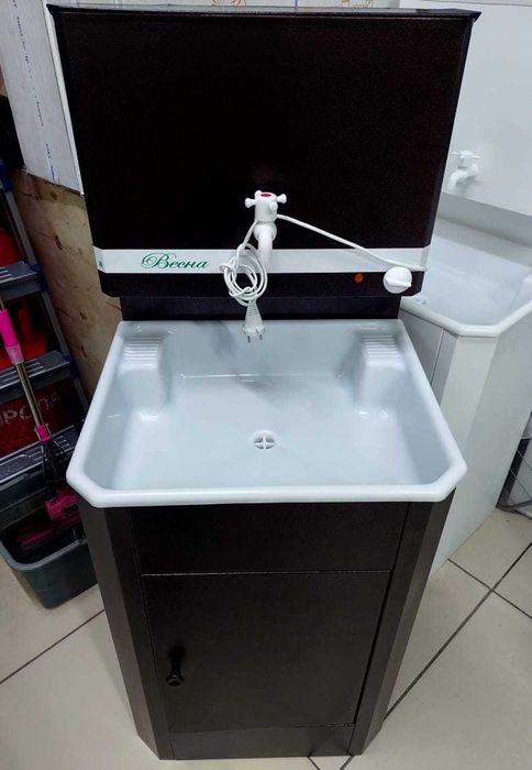 Умывальник с подогревом воды