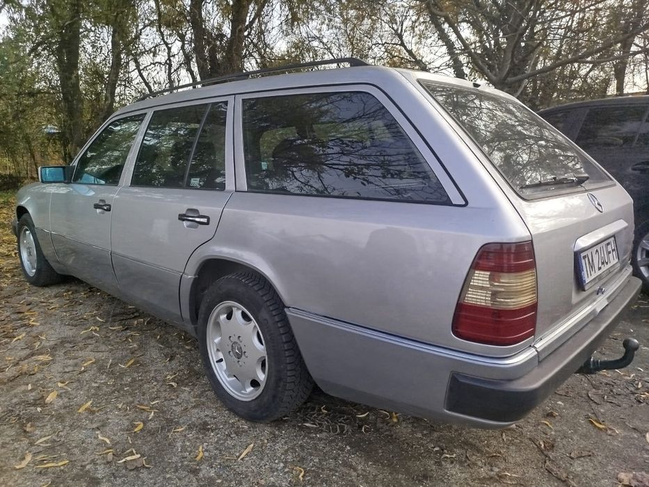 Mercedes Benz W124 230TE Atestat Vehicul Istoric