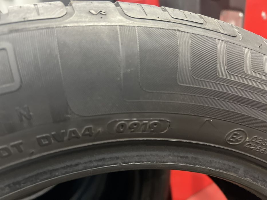 Летни гуми 185/60 R15 Vredestein
