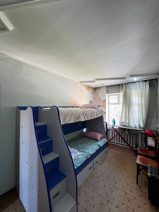 Продается 4/4/4 77-серия Юнусабад-11 квартал автосалон BYD