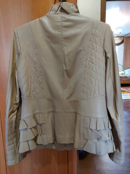 Продам кожаную куртку