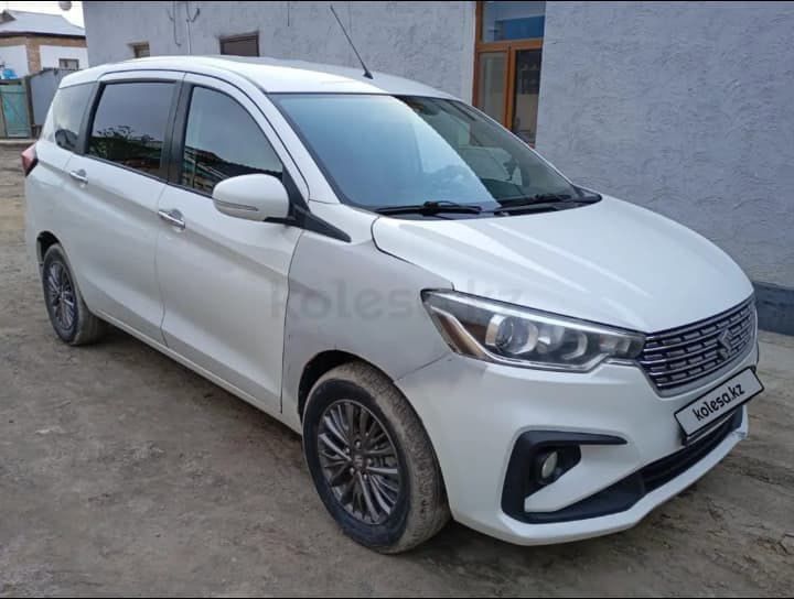 Сузуки Эртига 2020 год