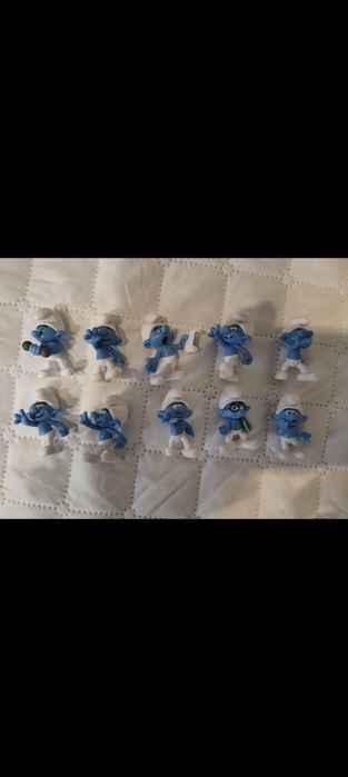 Dubluri in foto Schimb in sector 5 strumfi strumfii Kaufland.